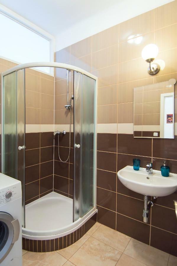 Modern Apartment Navratilova II ปราก ภายนอก รูปภาพ
