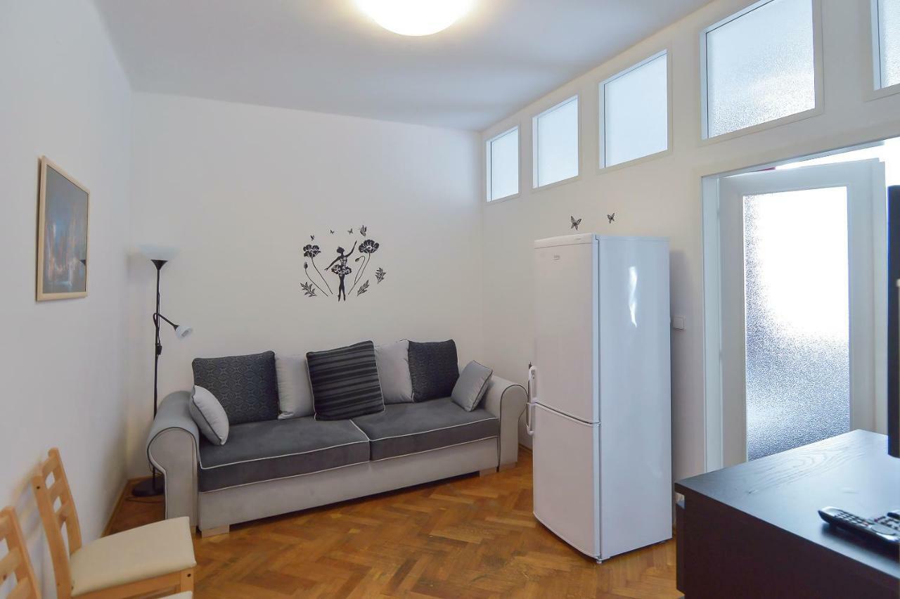 Modern Apartment Navratilova II ปราก ภายนอก รูปภาพ
